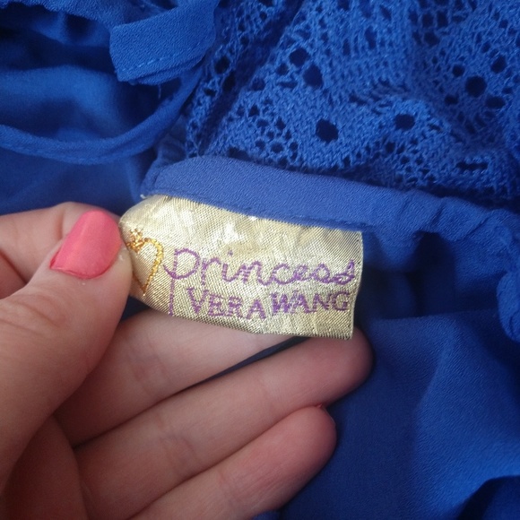 Dress - Picture 4 of 4